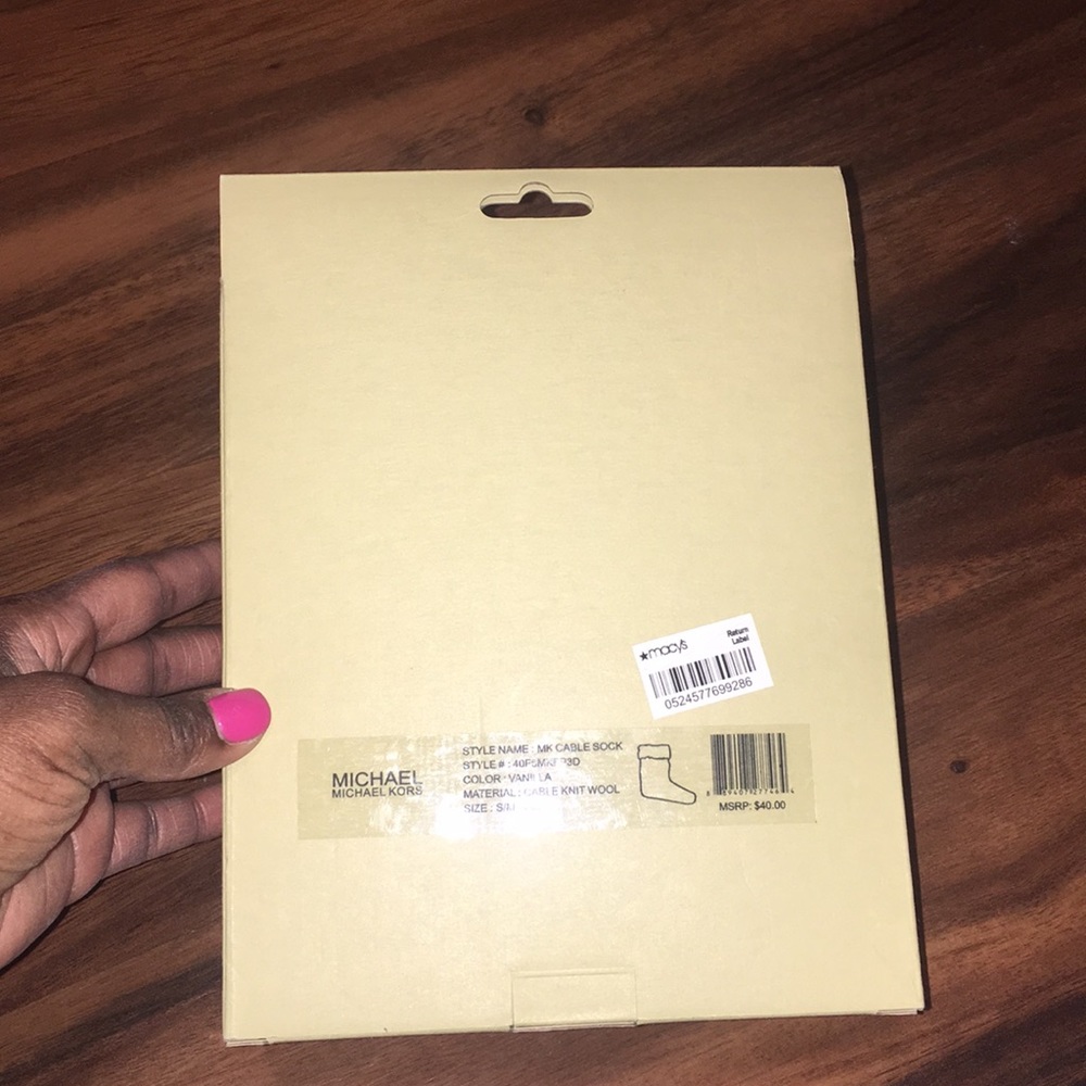 Michael Michael Kors Boot Socks. - Picture 5 of 5